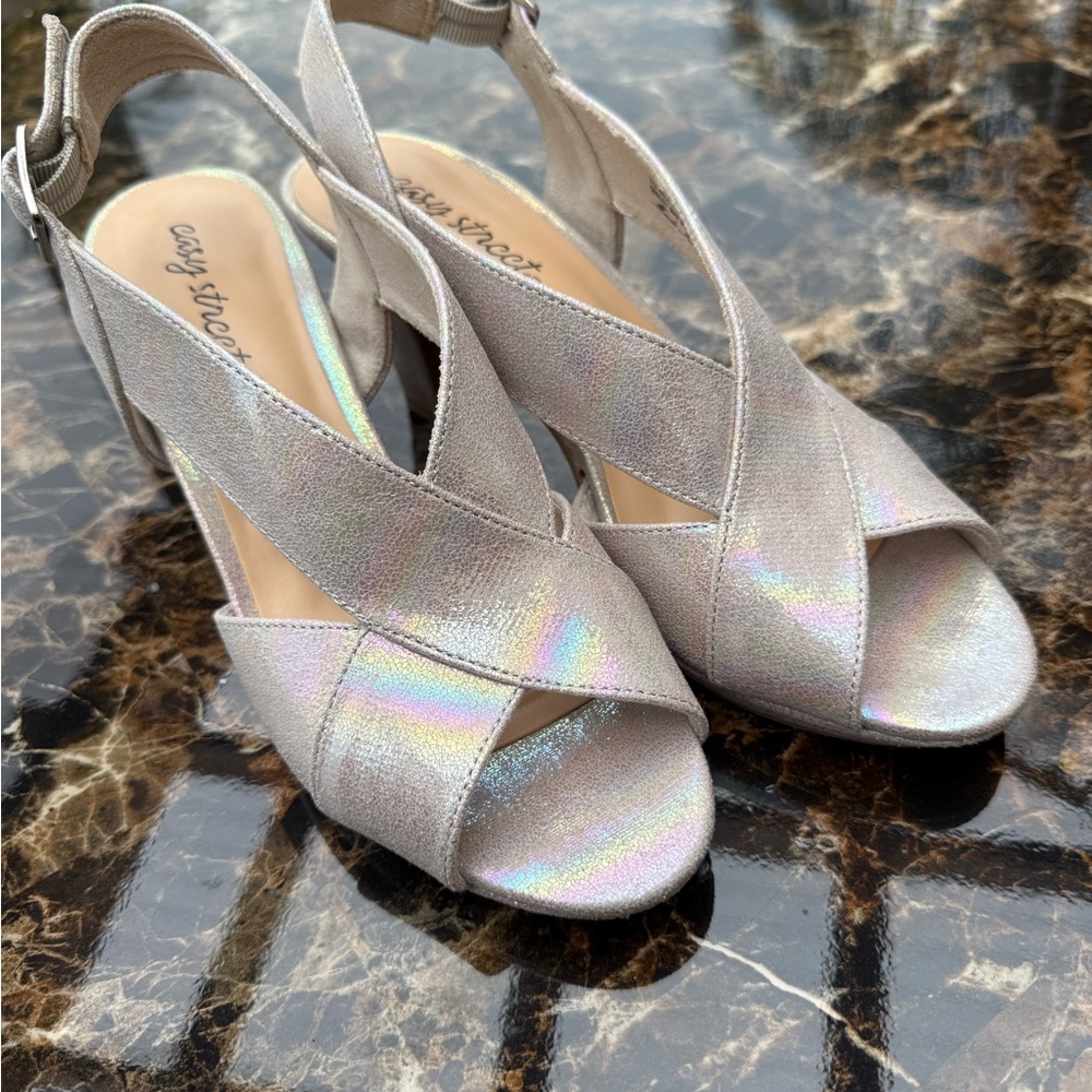Easy Street Women's Iridescent Sandals